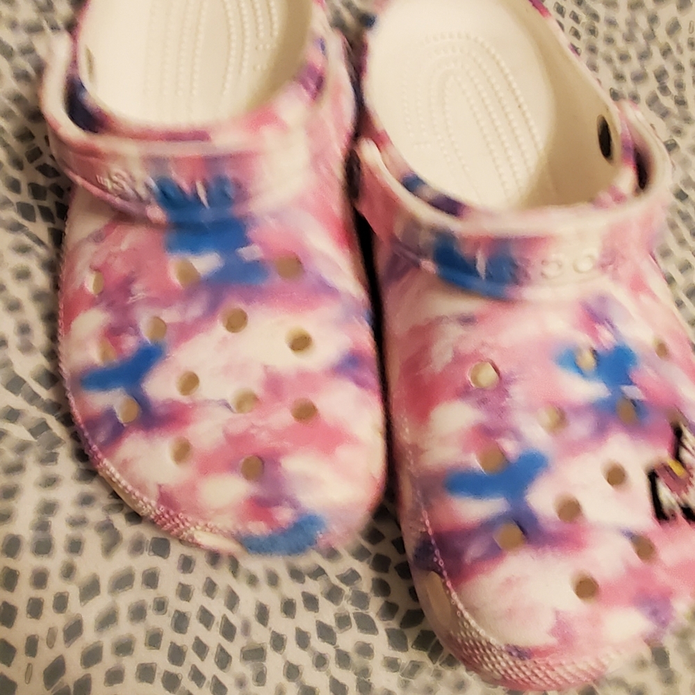 Crocs - Picture 2 of 6